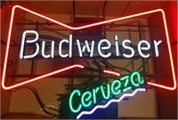 Budweiser carveza neon beer advertisement