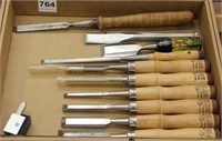 flat lot containing 6 Buck Brothers chisels,