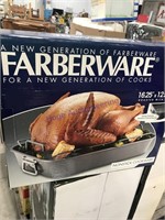 Farberware roaster w/ rack, 16.25 x 12.5 x 3