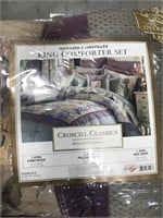 King comforter set--comforter, 2 shams, bed skirt