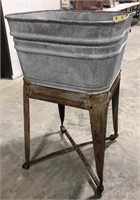 Metal Wash Tub on Stand w/ Casters