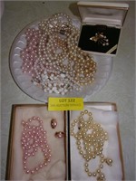 Beutiful Pearl Costume Jewelry