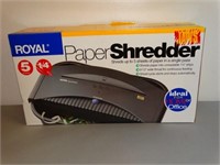 Royal 5 Sheet Paper Shredder Appears to Be NIB