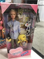 1998 Barbie Loves Tweety