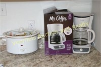Slow cooker and coffee makers