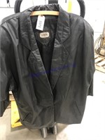 Toffa leather coat Size L/M, lining is loose
