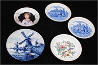 Set of 5 Small Collector Plates