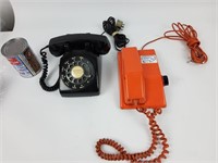2 téléphones à cadran vintages