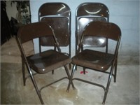 Folding Metal Chairs Ð 4 Chairs 1 Lot