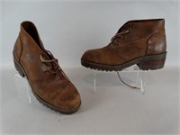 Pair of 8M Marsh Landing Leather Shoes