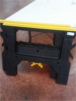 Sawhorse stands