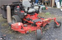 Gravely Promaster 260 60" Zero Turn mower w/Vac