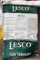 Lesco Green Turf Fertilizer, 28-0-3