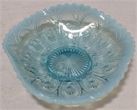 Northwoods Blue Opalescent Spokes & Wheels bowl