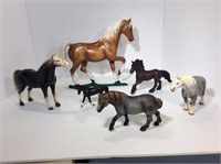 6 Horse Figurines