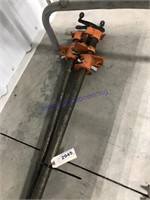 Pipe clamps, pair, 5 feet long