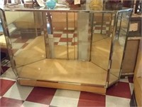 Nice Glass display case appx 5.5 ft wide