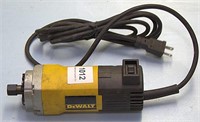 DeWalt DW673 trim router, in working condition