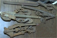 (4) assorted chain binders