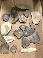 Arrowhead-type stones
