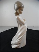 Zaphir By Lladro Figure Of Girl