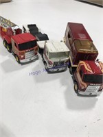 3 Buddy L semi truck & trailers
