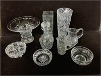 QTY OF MIXED CRYSTAL VASES, JUGS, PIN DISHES ETC