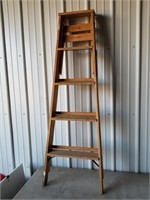 Wooden Derby Step ladder