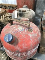 Pair of 2.5 gallon gas cans