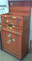 2 piece MAC rolling tool chest with 8 drawer