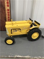 Oliver- yellow dbl tractor, exhaust broke off