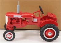 Custom, Farmall 130 tractor, Yoder, 1/16 scale,