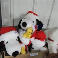Snoopy stuffed toys