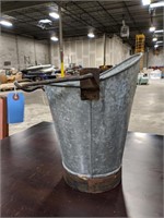 Metal Water Bucket