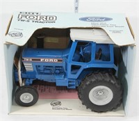 Ford TW-5 tractor, Ertl, 1/12 scale, original box