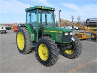 John Deere 5510 Wheel Tractor