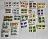 Assorted Canada Animals Stamp Corners / Blocks