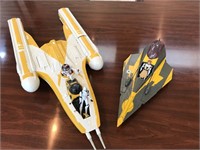 2 Star Wars Battleships & Action Figures