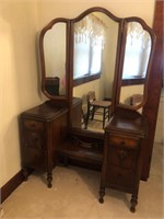 Vintage Dressing Table w/ Tri-Fold Mirror