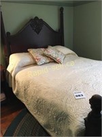 Queen / Full Quilt / Coverlet