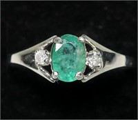 10K White gold oval mix cut emerald solitaire,