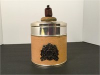 Pipe tobacco canister
