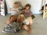 asst dolls