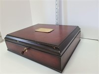 Wooden Stationary/Keepsake Box & Key