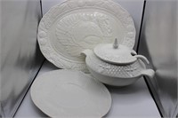 Vintage White Serving ware