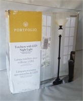 PORTFOLIO FLOOR LAMP