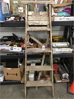 5 ft. wood step ladder