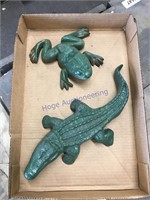 Cast iron alligator, frog yard art