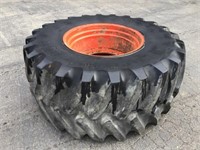 30.5 LR32 Radial All Traction Tractor