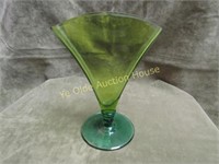 unsigned steuben art glass vase as is